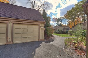 Homes for sale in Southbury, CT | 1008 Heritage Vlg #B, Southbury, CT 06488 | MLS# 24136244