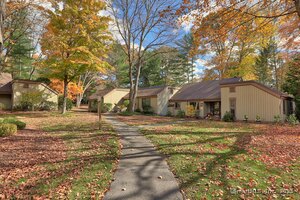 Homes for sale in Southbury, CT | 1008 Heritage Vlg #B, Southbury, CT 06488 | MLS# 24136244