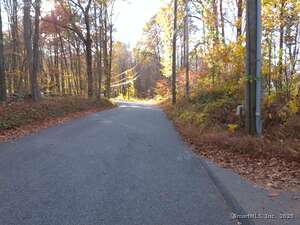 Homes for sale in East Haddam, CT | 253 Clark Hill Rd, East Haddam, CT 06423 | MLS# 24136283