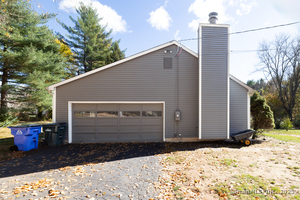 Homes for sale in Simsbury, CT | 18 Meadowlark Rd, Simsbury, CT 06092 | MLS# 24134906