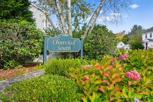 Homes for sale in Trumbull, CT | 121 Paugusett Cir, Trumbull, CT 06611 | MLS# 24136352