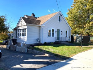 Homes for sale in West Haven, CT | 166 Sawmill Rd, West Haven, CT 06516 | MLS# 24136358