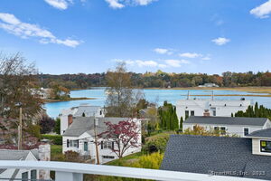 Homes for sale in Westport, CT | 11 Sterling Dr, Westport, CT 06880 | MLS# 24126741