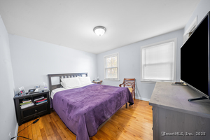 Homes for sale in Stamford, CT | 274 Sylvan Knoll Rd, Stamford, CT 06902 | MLS# 24136406