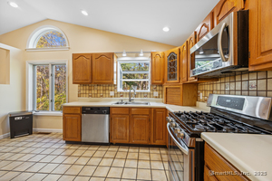 Homes for sale in New Britain, CT | 28 Weigands Dr, New Britain, CT 06052 | MLS# 24135603