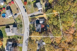 Homes for sale in Montville, CT | 49 Cottonwood Ln, Montville, CT 06382 | MLS# 24136492