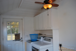 Homes for sale in Middlebury, CT | 73 Yale Ave, Middlebury, CT 06762 | MLS# 24132707