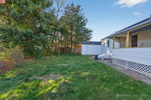 Homes for sale in Norwich, CT | 8 Quinebaug Rd, Norwich, CT 06360 | MLS# 24136544