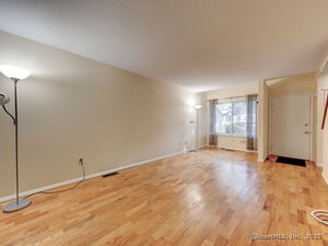 Homes for sale in Newington, CT | 122 Cottonwood Rd #122, Newington, CT 06111 | MLS# 24134127