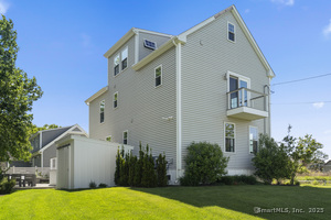 Homes for sale in Madison, CT | 3 Arrowhead Rd, Madison, CT 06443 | MLS# 24136720