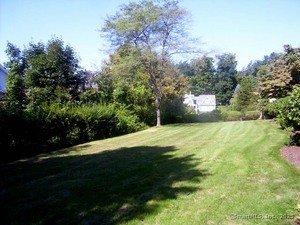 Homes for sale in Simsbury, CT | 40 Firetown Rd #APT 39, Simsbury, CT 06070 | MLS# 24136366