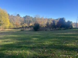 Homes for sale in Bloomfield, CT | 68 Tariffville Rd, Bloomfield, CT 06002 | MLS# 24136515