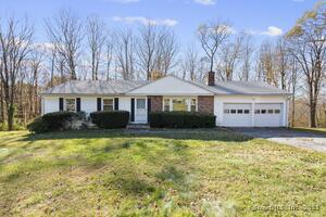 7 Cross Brook Road