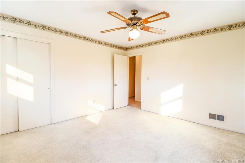 Photo 11 of 5 Somers Street, Danbury, CT