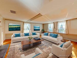 Homes for sale in Windsor Locks, CT | 114 Elm St, Windsor Locks, CT 06096 | MLS# 24136439