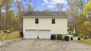 Homes for sale in Colchester, CT | 251 Chestnut Hill Rd, Colchester, CT 06415 | MLS# 24136421