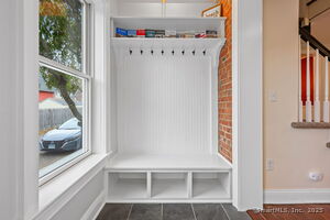 Homes for sale in Stratford, CT | 516 Valley Rd, Stratford, CT 06615 | MLS# 24128972