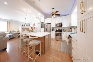 Homes for sale in East Haven, CT | 23 Pondview Ter, East Haven, CT 06512 | MLS# 24136765