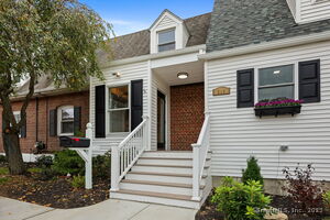 Homes for sale in Stratford, CT | 516 Valley Rd, Stratford, CT 06615 | MLS# 24128972