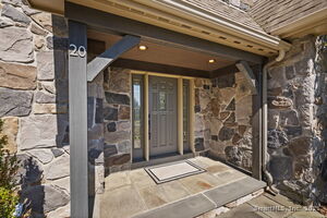 Homes for sale in Stonington, CT | 20 Lambs Way, Stonington, CT 06378 | MLS# 24136829