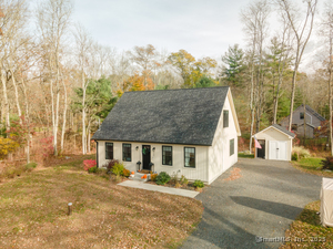 Homes for sale in Plainfield, CT | 100 Squaw Rock Rd, Plainfield, CT 06354 | MLS# 24136830