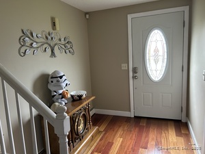 Homes for sale in Cromwell, CT | 15 Oxford Ln, Cromwell, CT 06416 | MLS# 24136108