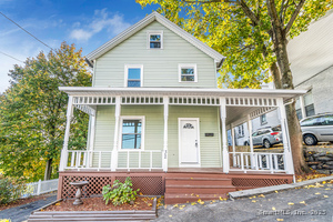 Homes for sale in Shelton, CT | 32 Hill St, Shelton, CT 06484 | MLS# 24136926