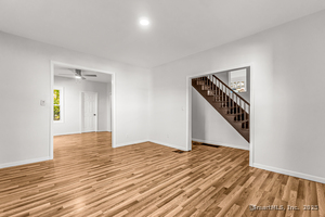 Homes for sale in Shelton, CT | 32 Hill St, Shelton, CT 06484 | MLS# 24136926