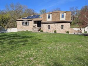 Homes for sale in North Haven, CT | 2262 Ridge Rd, North Haven, CT 06473 | MLS# 24120552