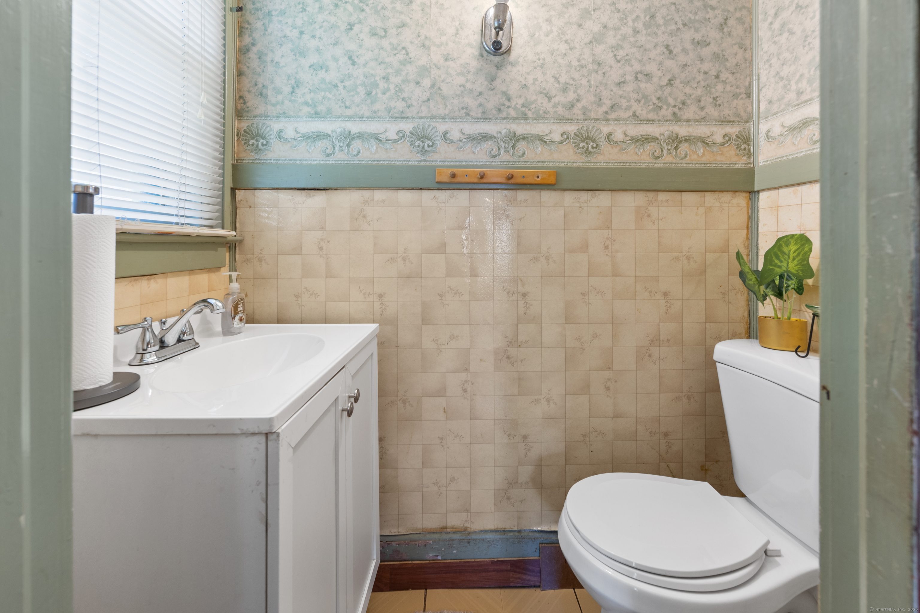 Photo 10 of 14 Colebrook Street, Hartford, CT