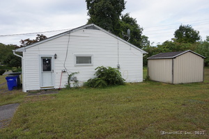 Homes for sale in Windsor Locks, CT | 29 Coolidge St, Windsor Locks, CT 06096 | MLS# 24136956