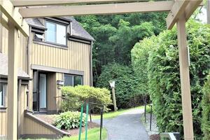 Homes for sale in Southbury, CT | 60 Heritage Vlg #B, Southbury, CT 06488 | MLS# 24137022