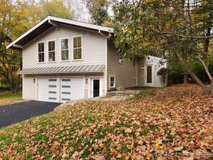 Homes for sale in Westport, CT | 17 Clover Ln, Westport, CT 06880 | MLS# 24126801