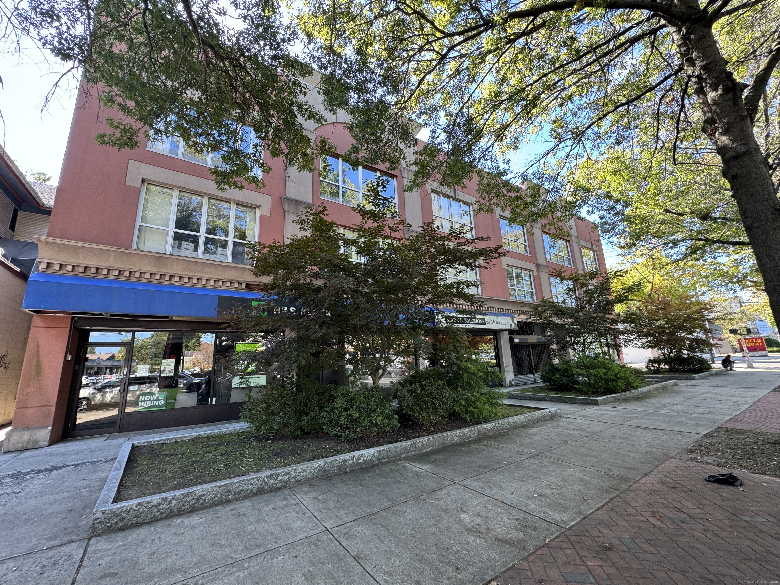 376 Whalley, New Haven, 06511, 0 , 0 ,0,Commercial For Sale,For Sale,Whalley,0,24131535