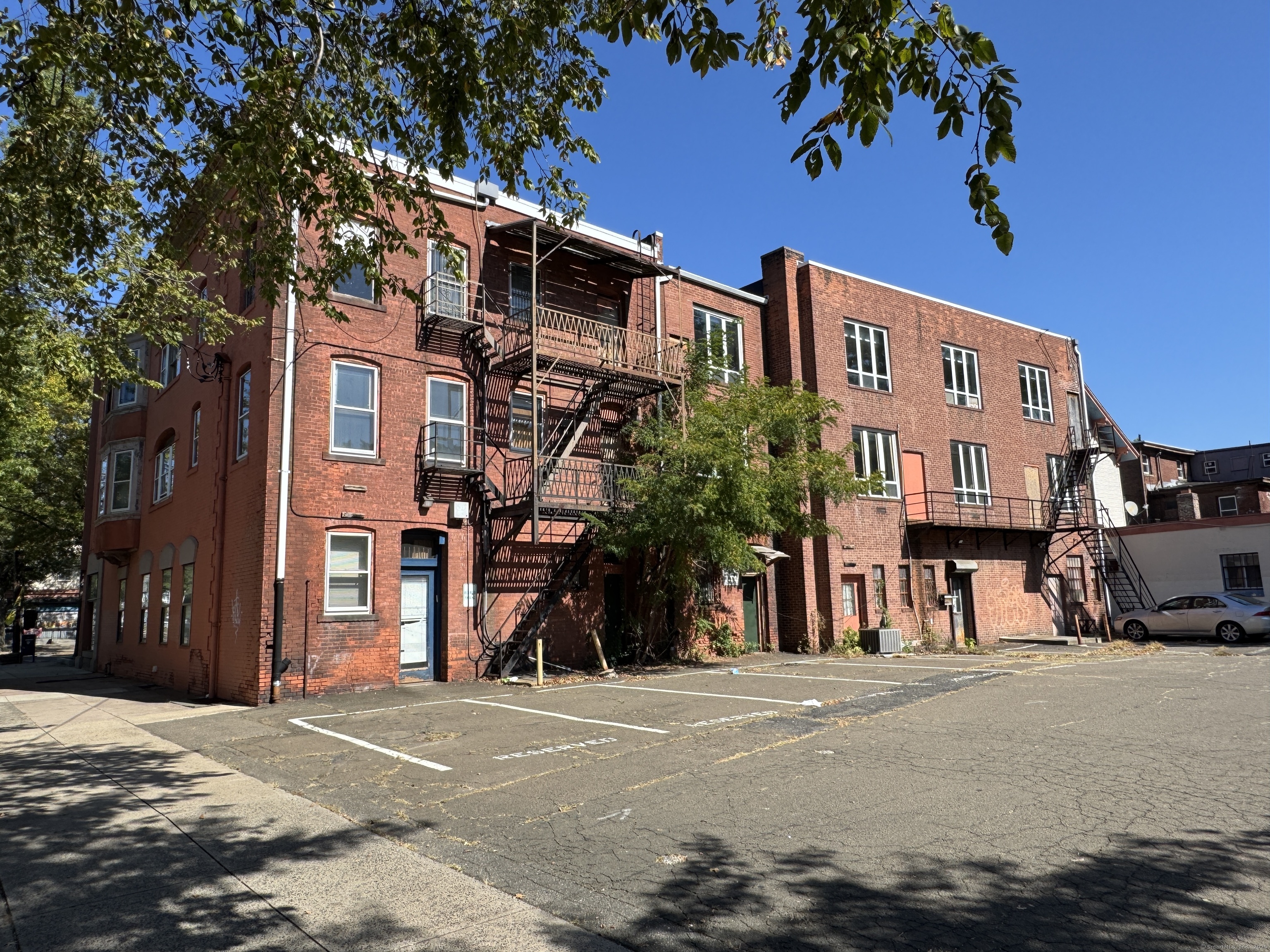 376 Whalley, New Haven, 06511, 0 , 0 ,0,Commercial For Sale,For Sale,Whalley,0,24131535