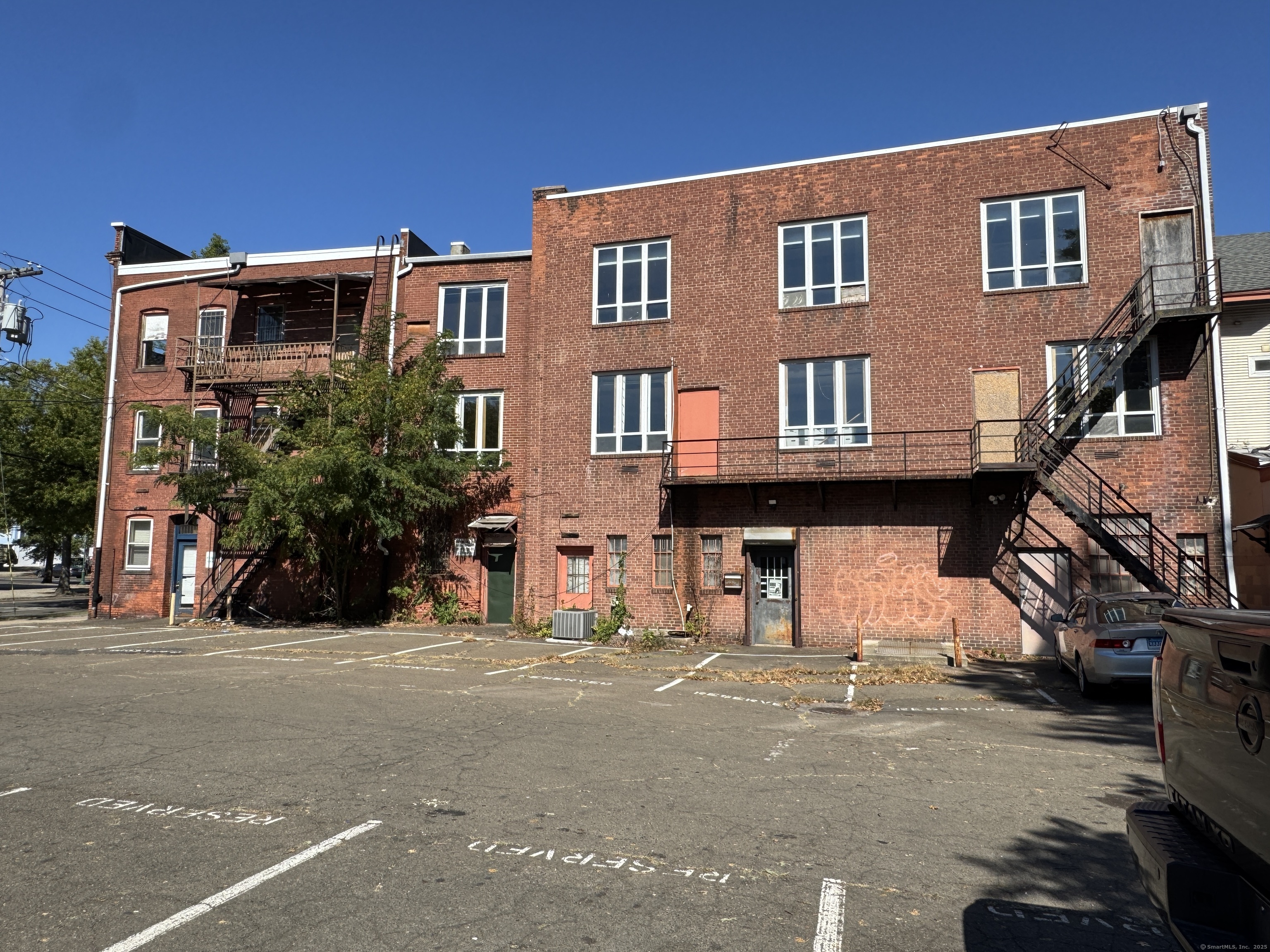 376 Whalley, New Haven, 06511, 0 , 0 ,0,Commercial For Sale,For Sale,Whalley,0,24131535