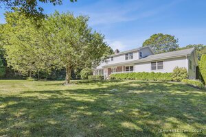 Homes for sale in Stonington, CT | 135 Stony Brook Rd, Stonington, CT 06378 | MLS# 24137257