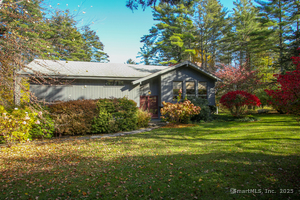 Homes for sale in Salisbury, CT | 118 Washinee Heights Rd, Salisbury, CT 06068 | MLS# 24137120