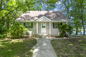 Homes for sale in Bridgeport, CT | 142 Chatham Ter, Bridgeport, CT 06606 | MLS# 24137345