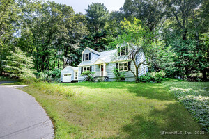 Homes for sale in Ridgefield, CT | 15 Laurel Hill Rd, Ridgefield, CT 06877 | MLS# 24137390