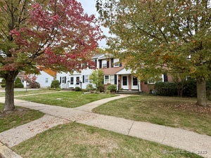 Homes for sale in Stamford, CT | 171 Sylvan Knoll Rd, Stamford, CT 06902 | MLS# 24137378