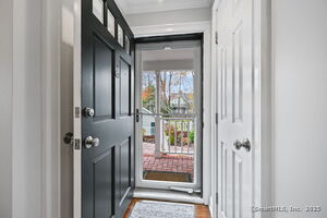 Homes for sale in Trumbull, CT | 253 Mayfield Dr #253, Trumbull, CT 06611 | MLS# 24137312