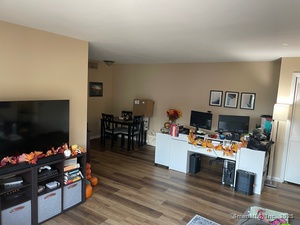 Homes for sale in Cromwell, CT | 22 Linda Ct #22, Cromwell, CT 06416 | MLS# 24137468