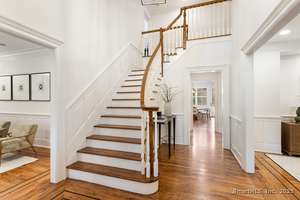 Homes for sale in Westport, CT | 123 Greens Farms Rd, Westport, CT 06880 | MLS# 24137404