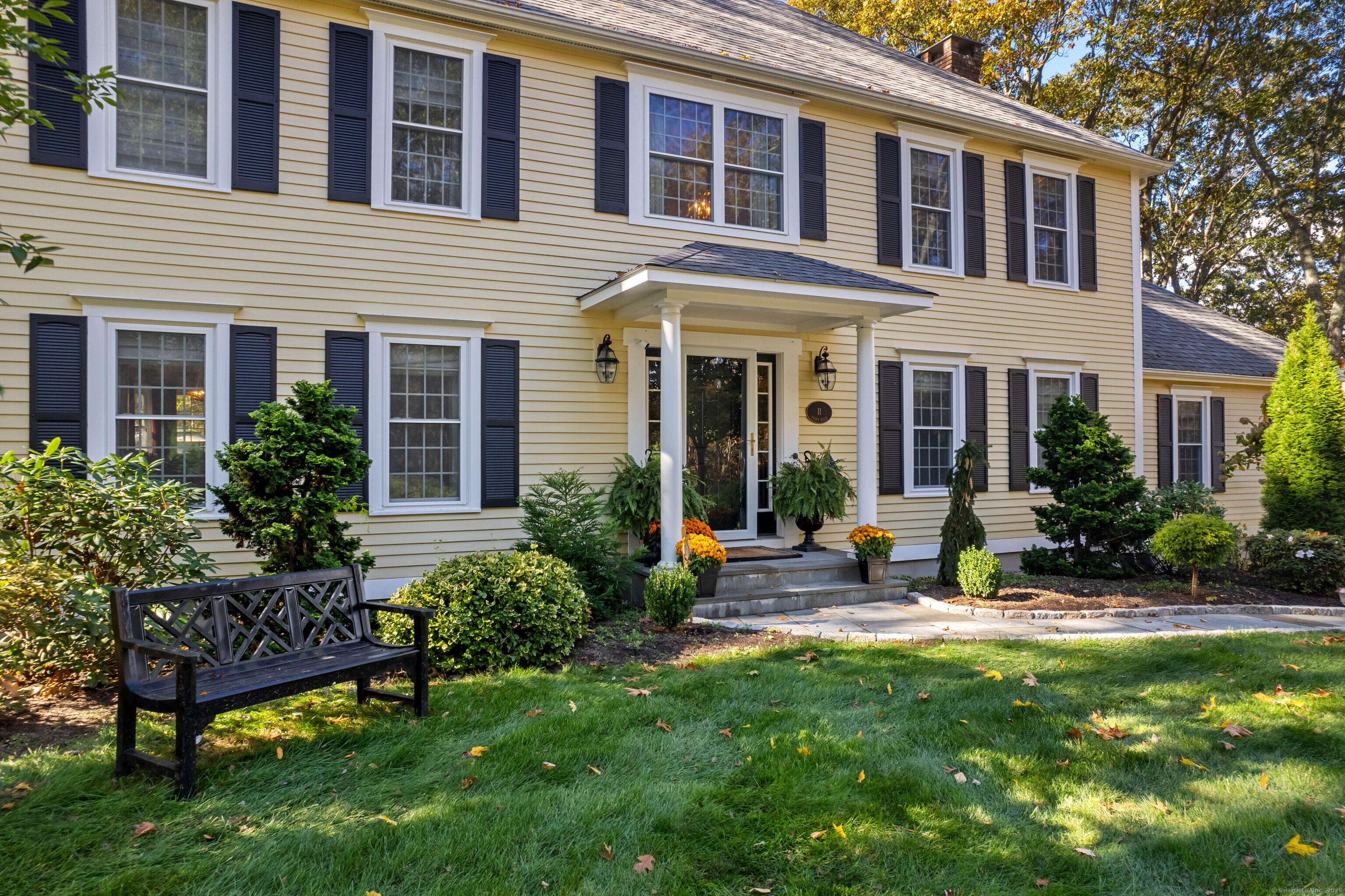 Photo 3 of 11 Essex Hills Drive, Essex, CT