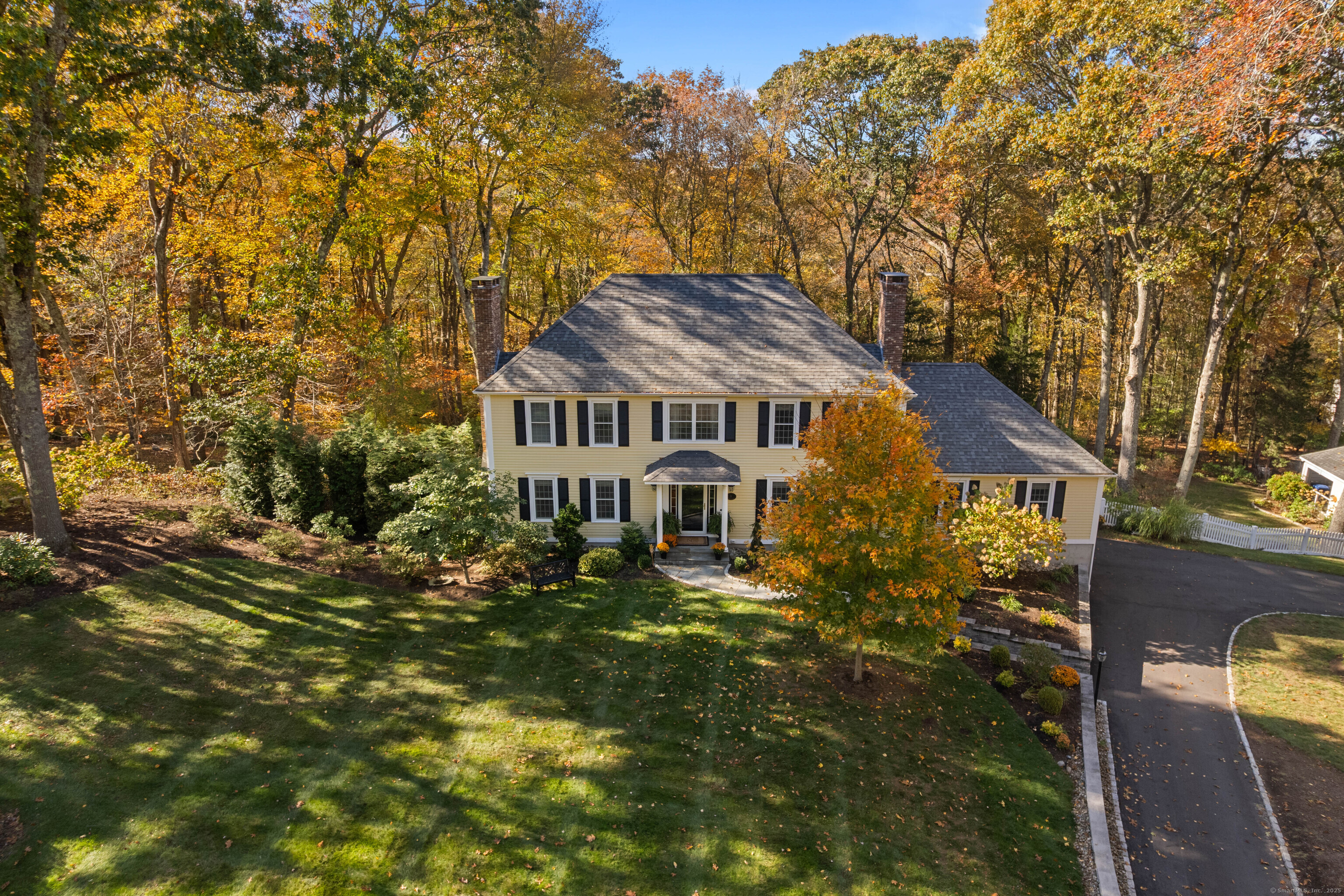 Photo 4 of 11 Essex Hills Drive, Essex, CT