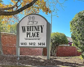 Homes for sale in Hamden, CT | 1414 Whitney Ave #APT E2, Hamden, CT 06517 | MLS# 24137529