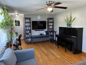 Homes for sale in Windsor, CT | 25 Maude Cir, Windsor, CT 06095 | MLS# 24133215