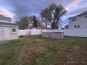 Homes for sale in Windsor, CT | 280 Deerfield Rd, Windsor, CT 06095 | MLS# 24137568