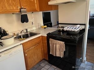 Homes for sale in Norwalk, CT | 131 Washington St #APT 204, Norwalk, CT 06854 | MLS# 24137573
